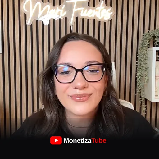 Mari Fuentes, creadora de MonetizaTube, el curso para monetizar tu canal de YouTube desde cero